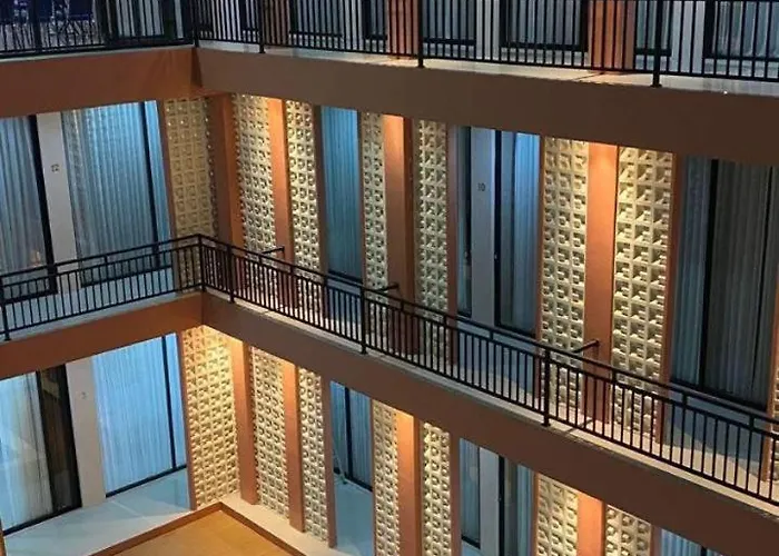 Gracie Efata House * جيمباران